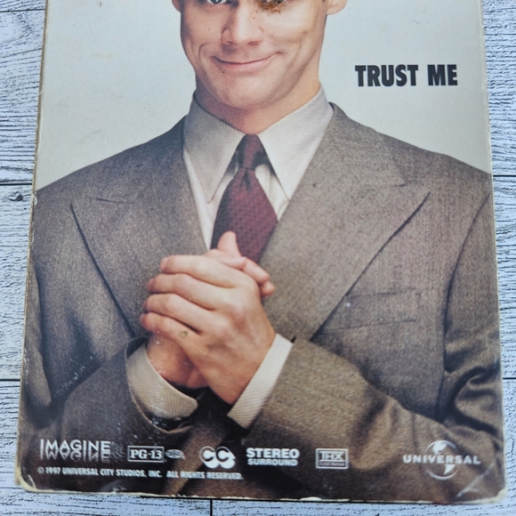 Liar Liar Jim Carrey VHS PG-13 Universal Comedy Jennifer Tilly - Picture 10 of 10